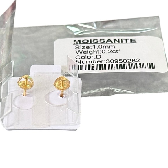 NWT Moissanite 1mm 0.2ct VVS1 925 Sterling Silver GRA Certified Earrings - Picture 7 of 9